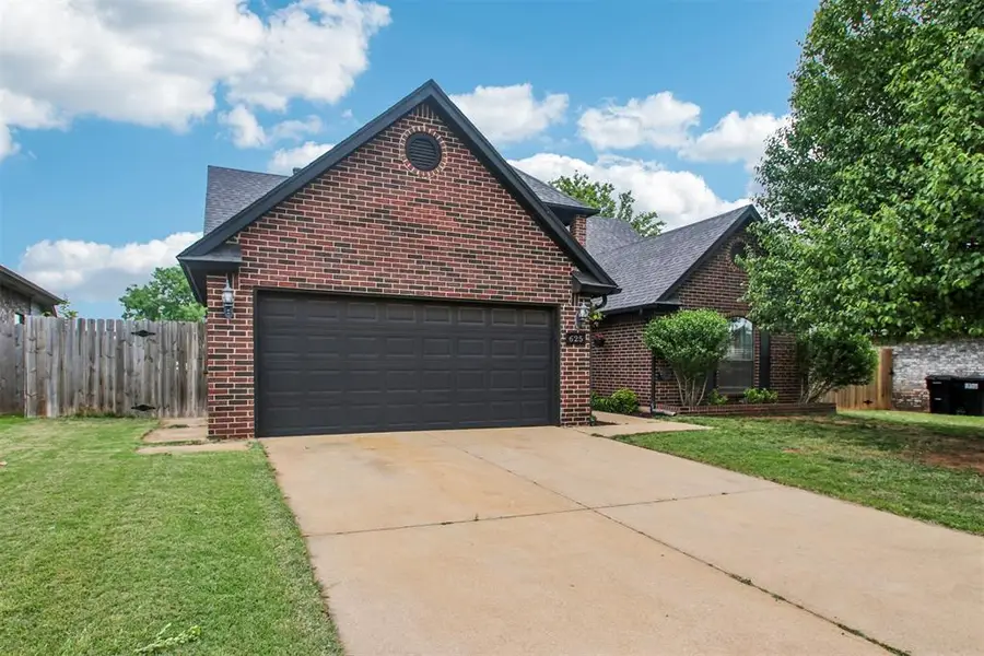 625 Fire Light Drive, Moore, OK 73160 - #2