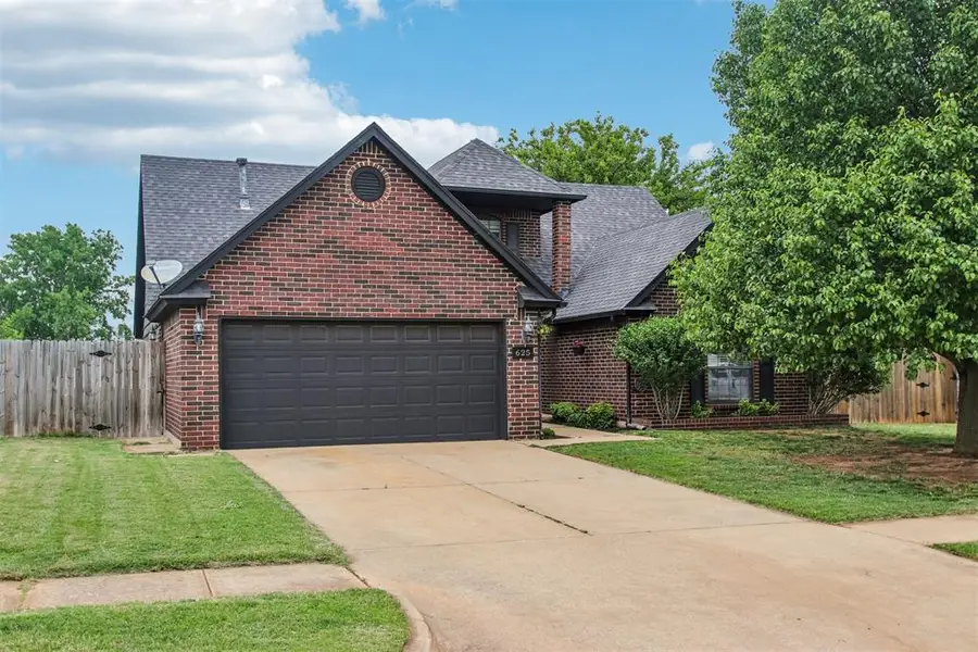 625 Fire Light Drive, Moore, OK 73160 - #3
