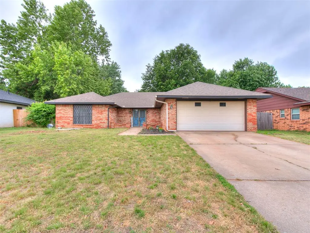 738 Woodlawn Drive, Yukon, OK 73099 - #1
