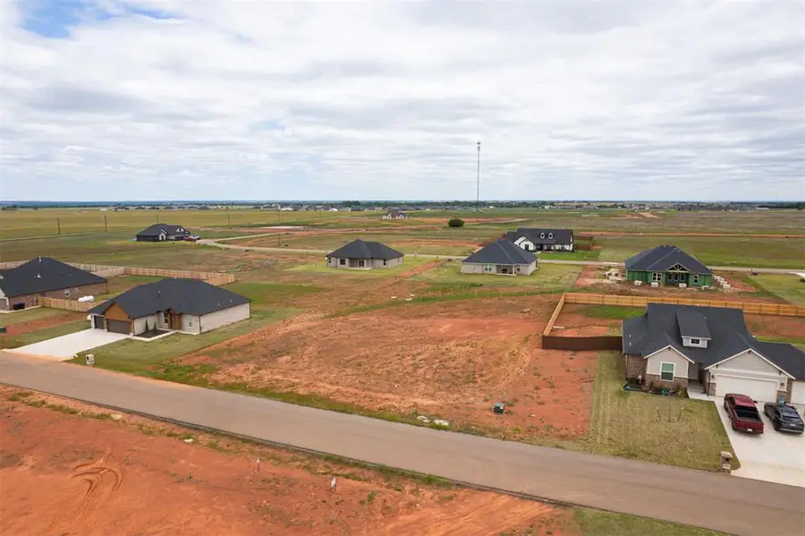 25233 Ethan Street, Cashion, OK 73016 - #3