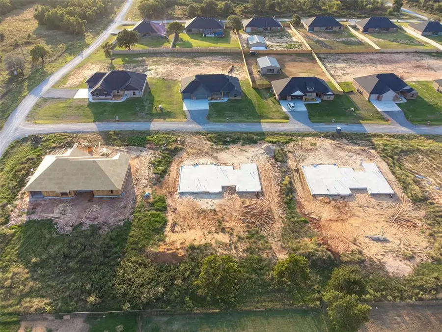 29201 Apache Drive, McLoud, OK 74851 - #3