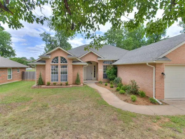 1718 Kings Road, Edmond, OK 73013