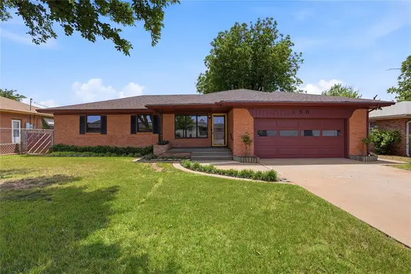 130 Lakeside Drive, Altus, OK 73521