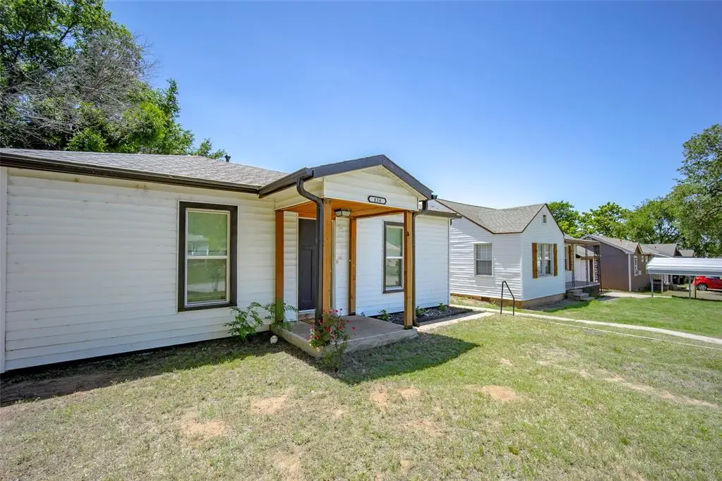 816 W Apache Street, Purcell, OK 73080 - #1
