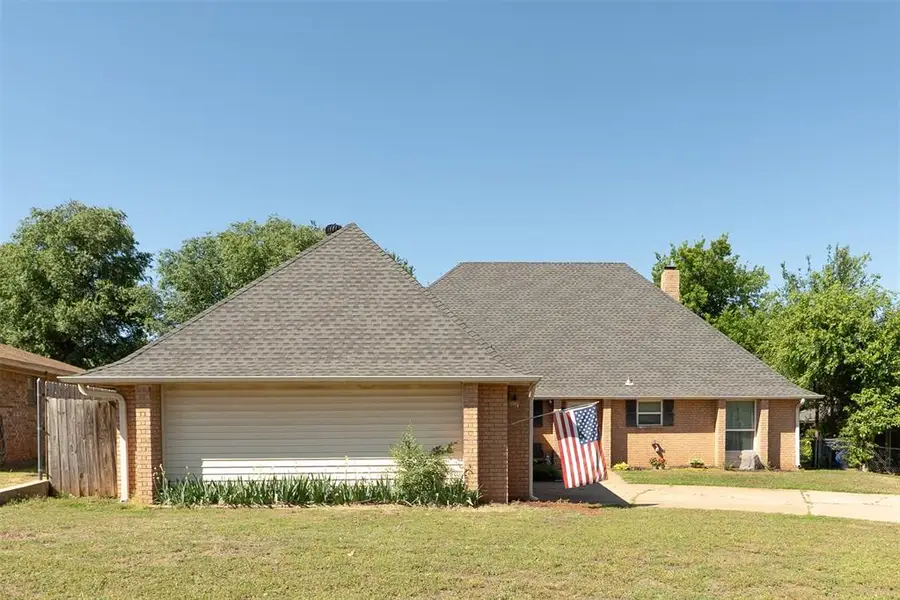 2014 E Canadian Court Terrace, Mustang, OK 73064 - #2