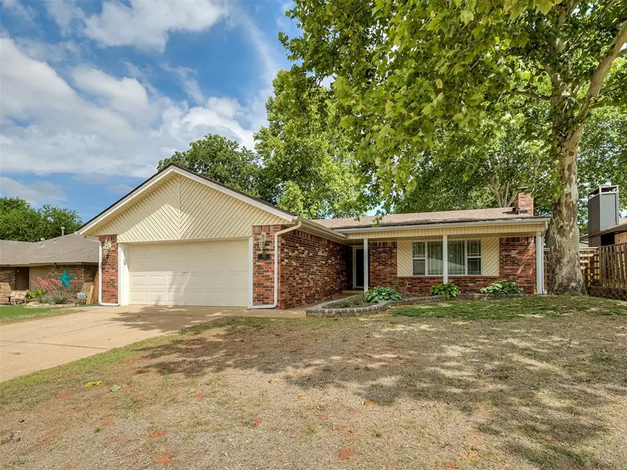 1513 E Main Street, Moore, OK 73160 - #3