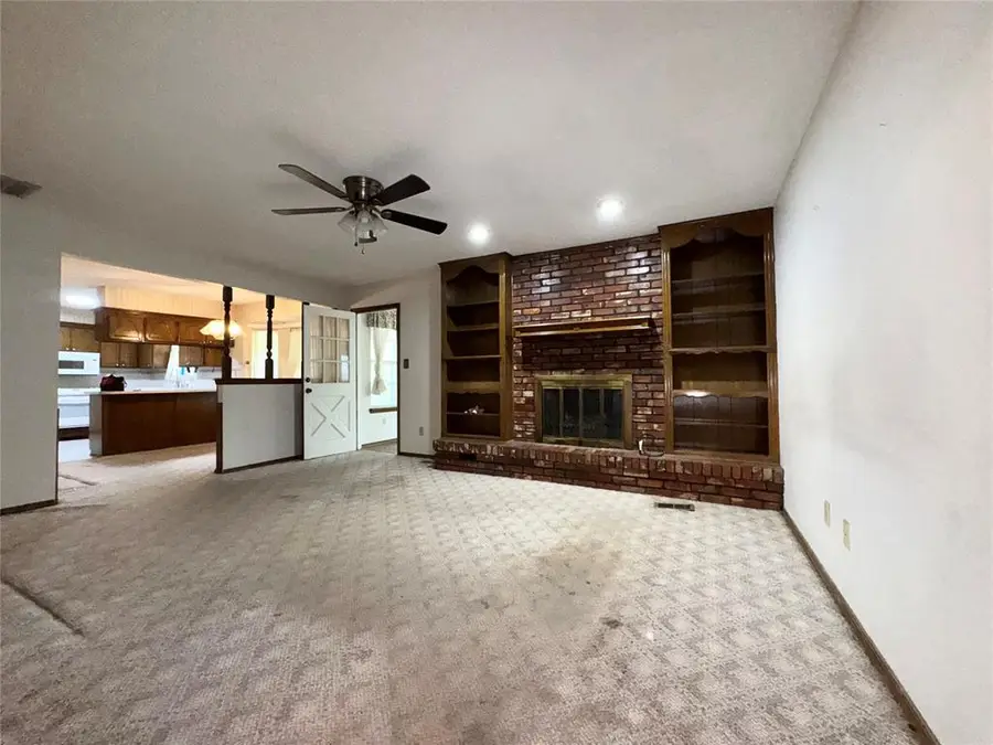 9512 S Blackwelder Avenue, Oklahoma City, OK 73139 - #3