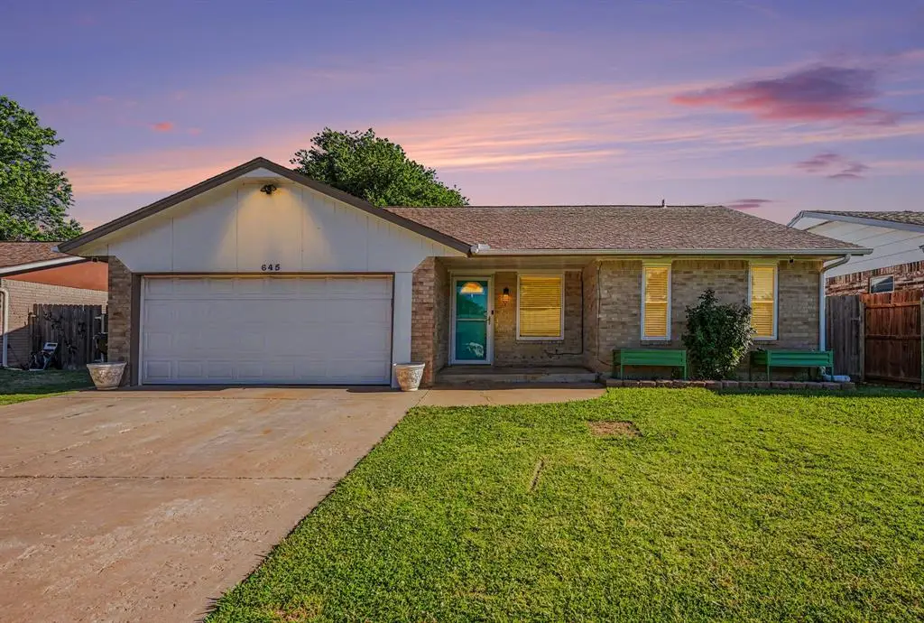 645 Camelot Drive, Moore, OK 73160 - #1