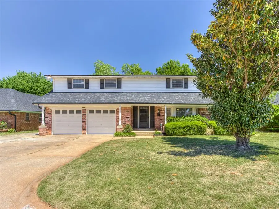 7136 N Comanche Street, Warr Acres, OK 73132 - #2