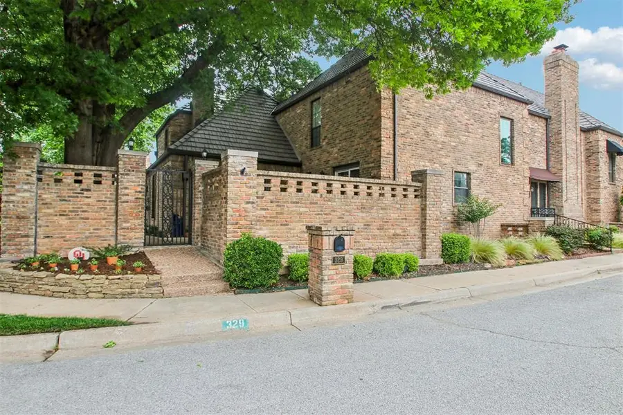 329 Windbrook Drive, Norman, OK 73072 - #2
