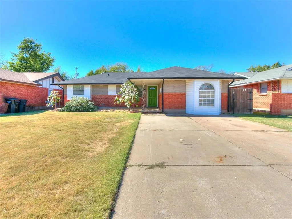401 S Dallas Avenue, Moore, OK 73160 - #1