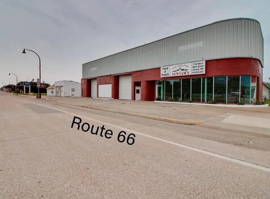 718 W Main Street, Stroud, OK 74079 - #2