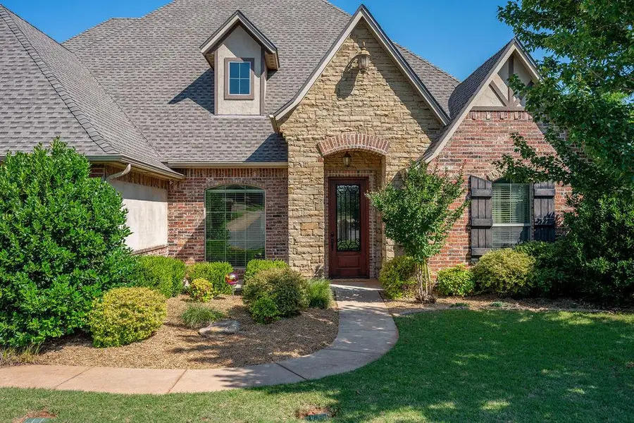 1425 Pembroke Drive, Edmond, OK 73003 - #2