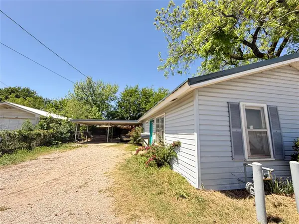 416 S Hill Street, Hobart, OK 73651