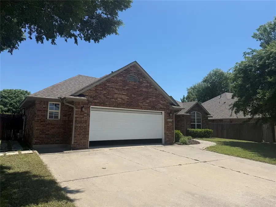 2340 Chadwick Drive, Norman, OK 73071 - #2