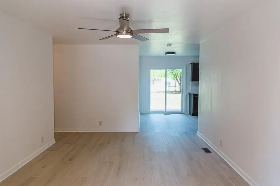 221 W Wayne Street, Edmond, OK 73003 - #2