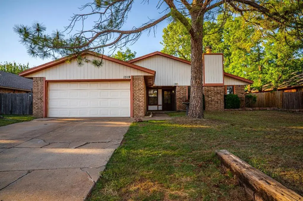 1319 W Aries Road, Edmond, OK 73003 - #1