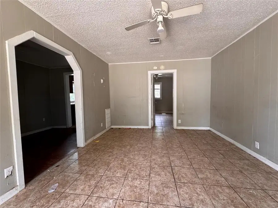 2632 SW 33rd Street, Oklahoma City, OK 73119 - #3