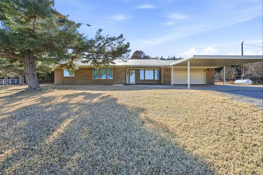 22778 Highway 62b, Snyder, OK 73566 - #1