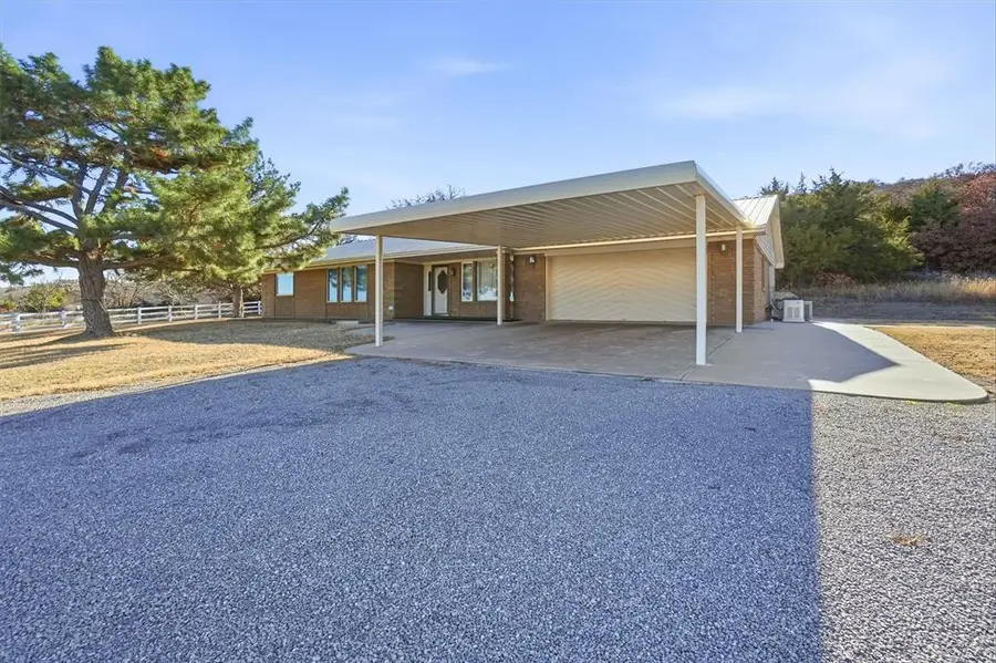 22778 Highway 62b, Snyder, OK 73566 - #2