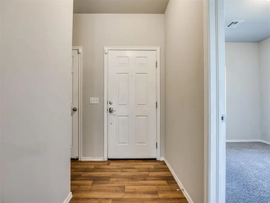 10012 Wimbledon Court, Nichols Hills, OK 73120 - #3