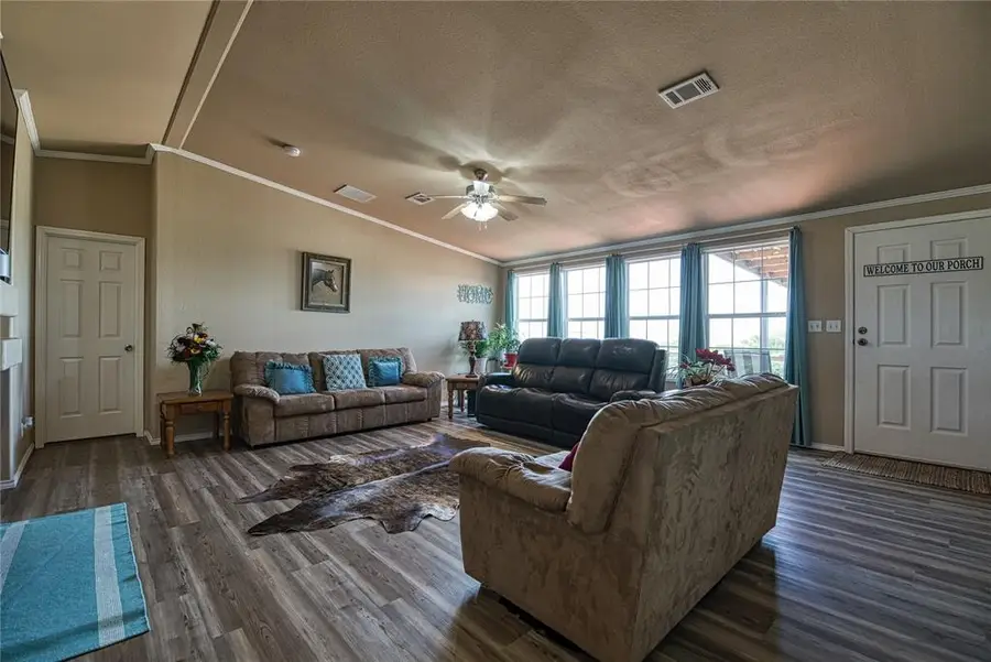 10537 N 2000 Road, Elk City, OK 73644 - #3