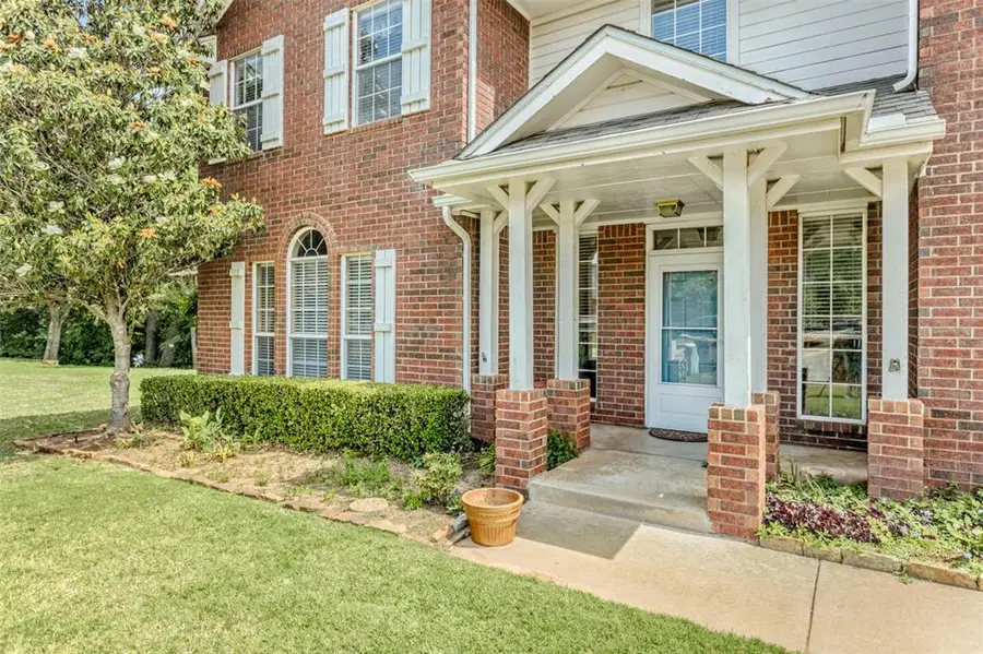 501 Lambeth Circle, Edmond, OK 73003 - #3