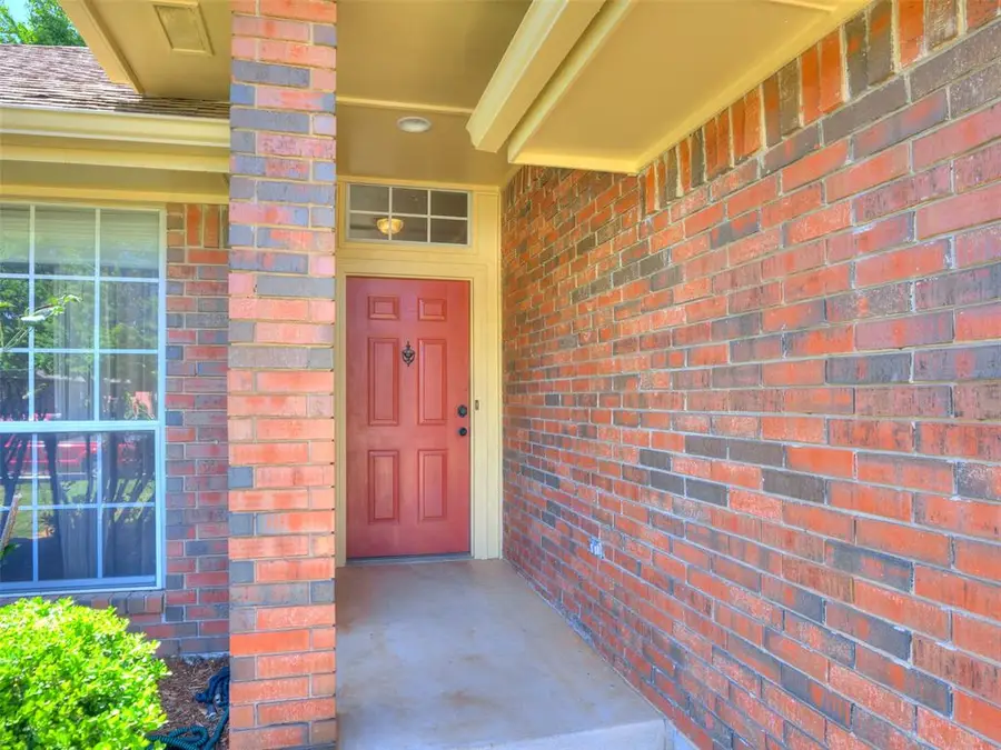 608 Rimrock Road, Edmond, OK 73034 - #2