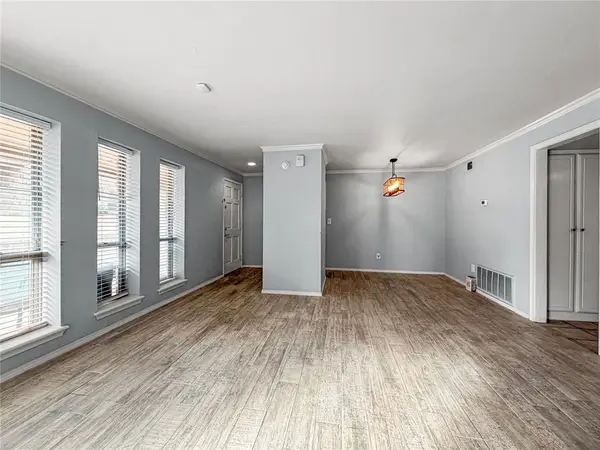 5900 N Pennsylvania Avenue #112, Oklahoma City, OK 73112