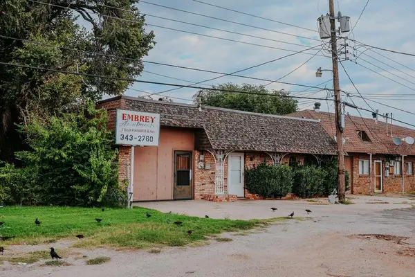 938 SW 58 Street #Address : 938 1/2  (rear), Oklahoma City, OK 73109