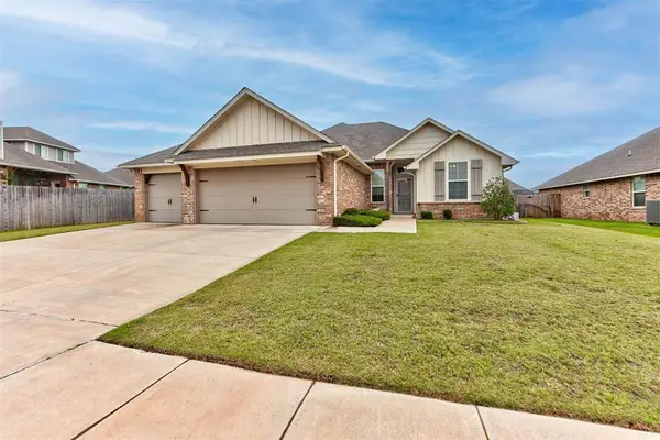 14209 Kamber Drive, Yukon, OK 73099