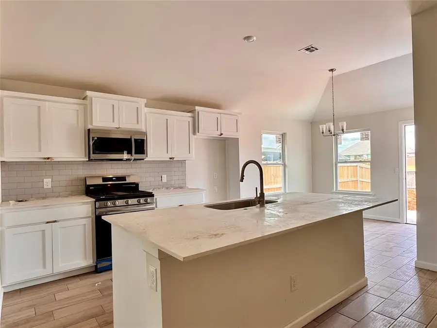 9205 SW 45th Terrace, Oklahoma City, OK 73179 - #3