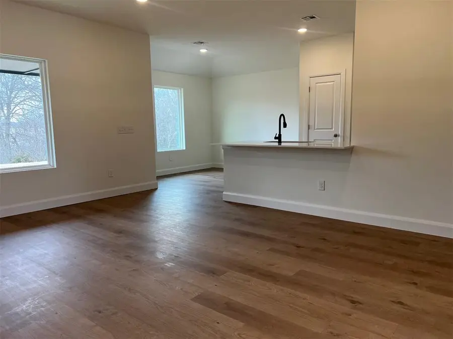 2040 Brush Creek Way, Newcastle, OK 73065 - #2