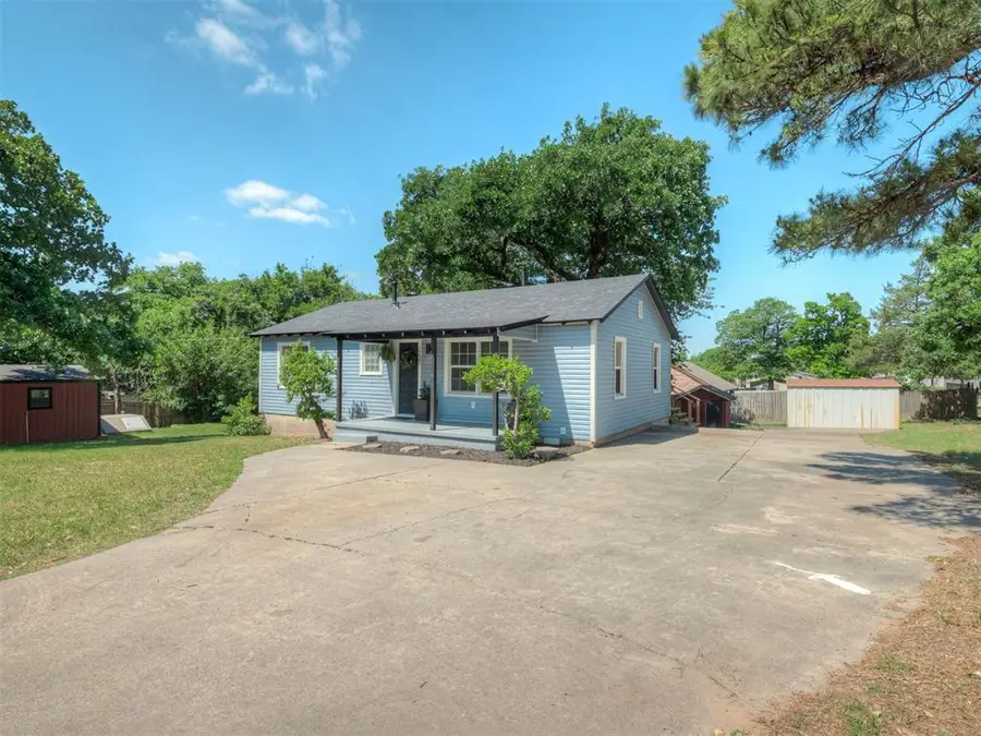 1237 N Holly Avenue, Oklahoma City, OK 73127 - #2
