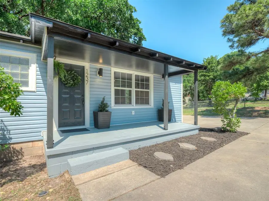 1237 N Holly Avenue, Oklahoma City, OK 73127 - #3