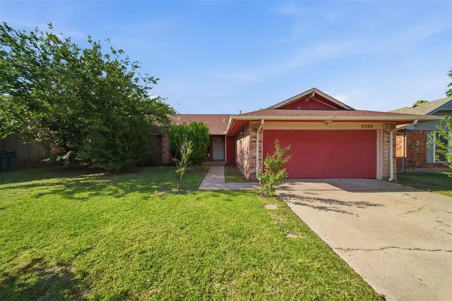 8220 NW 112th Terrace, Oklahoma City, OK 73162 - #2