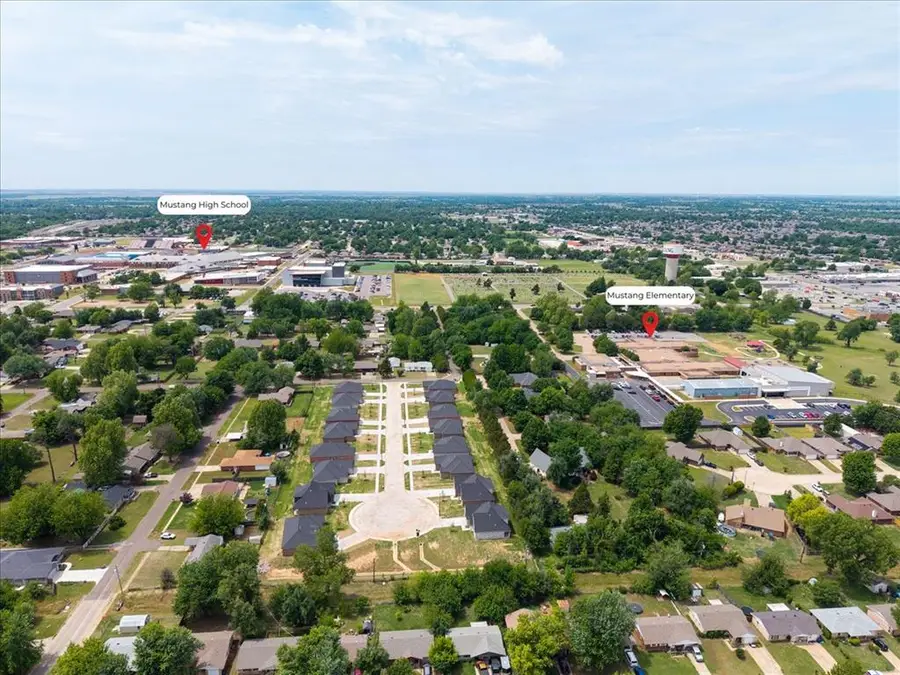 232 E Abbott Lane, Mustang, OK 73064 - #3