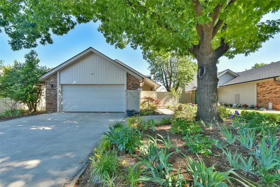 3713 River Oaks Drive, Norman, OK 73072 - #3