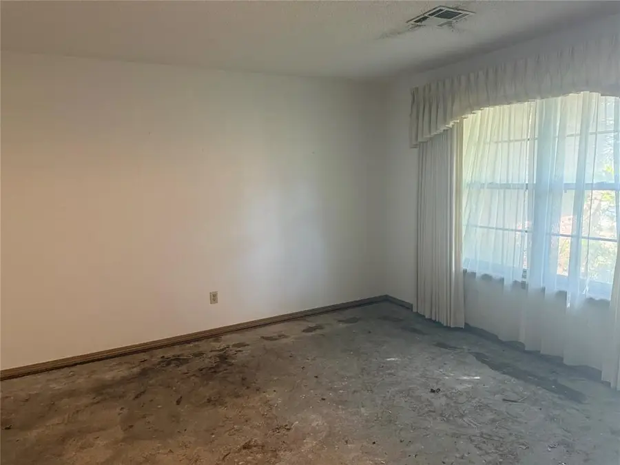 3225 N Glenhaven Drive, Midwest City, OK 73110 - #3