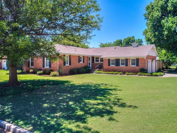 4613 N Virginia Avenue, Oklahoma City, OK 73118