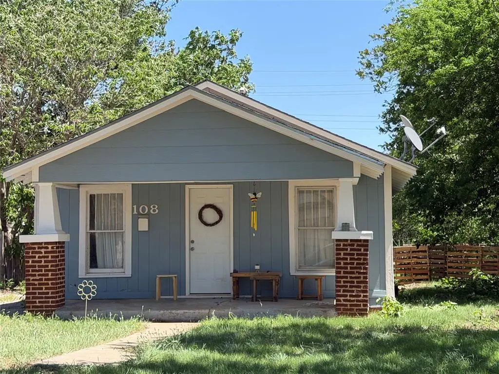 108 N Hitchcock Street, Hobart, OK 73651 - #1