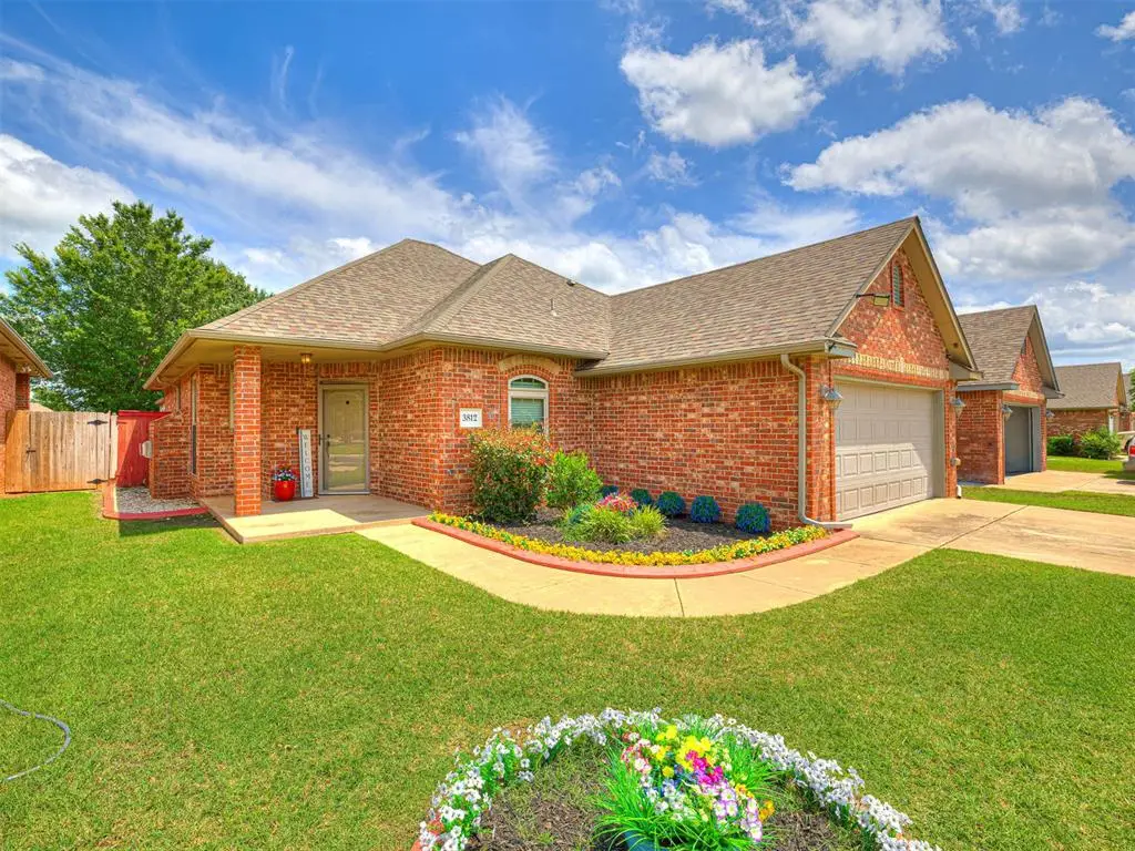 3812 New London Avenue, Moore, OK 73160 - #1