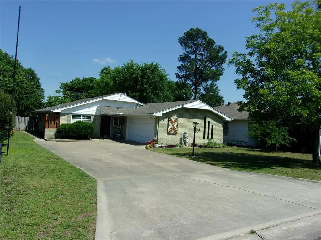 1915 N Philadelphia Avenue, Shawnee, OK 74804 - #1