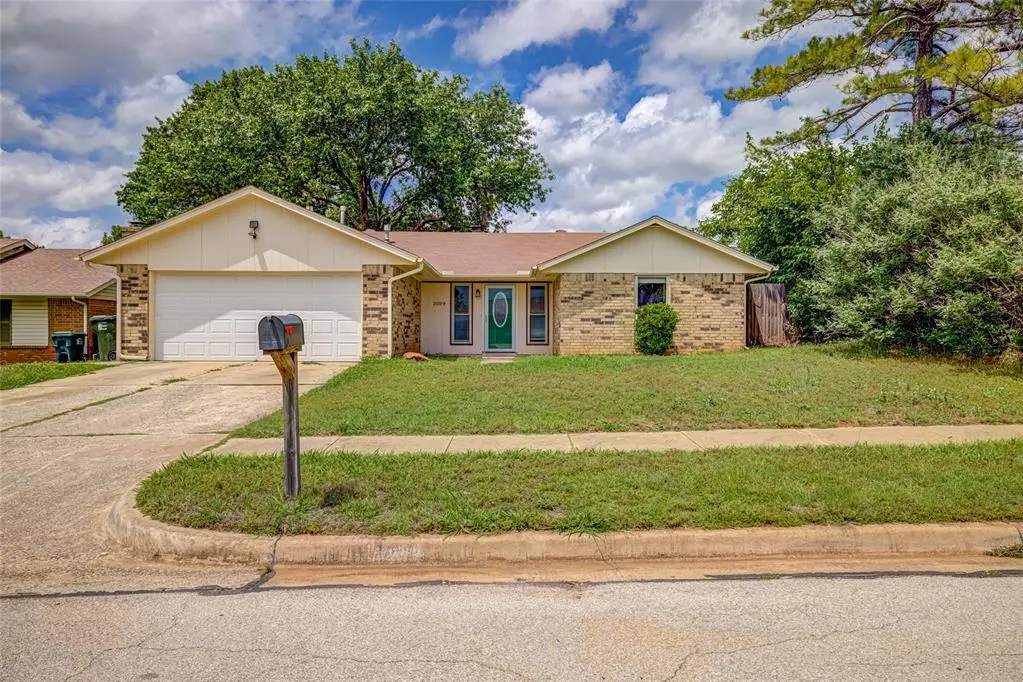 2009 Oakcreek Drive, Norman, OK 73071 - #1