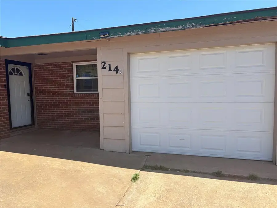 214 Iroquois Trail, Foss, OK 73647 - #2