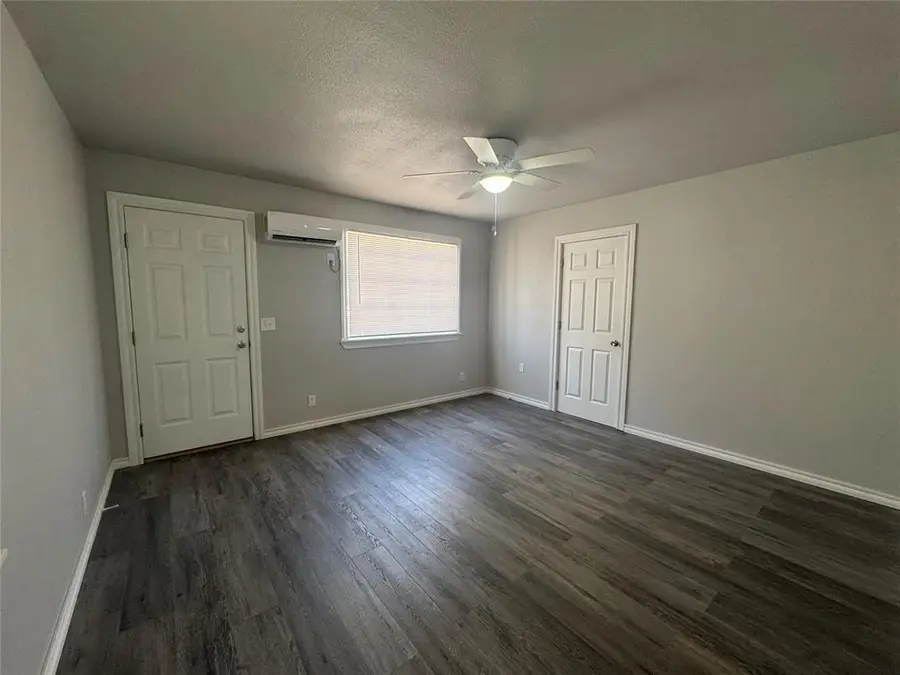 605 S 13th Street, Chickasha, OK 73018 - #2