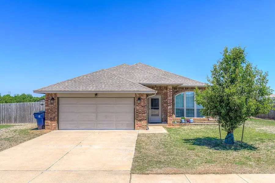 910 Brookhollow Drive, Chickasha, OK 73018 - #2