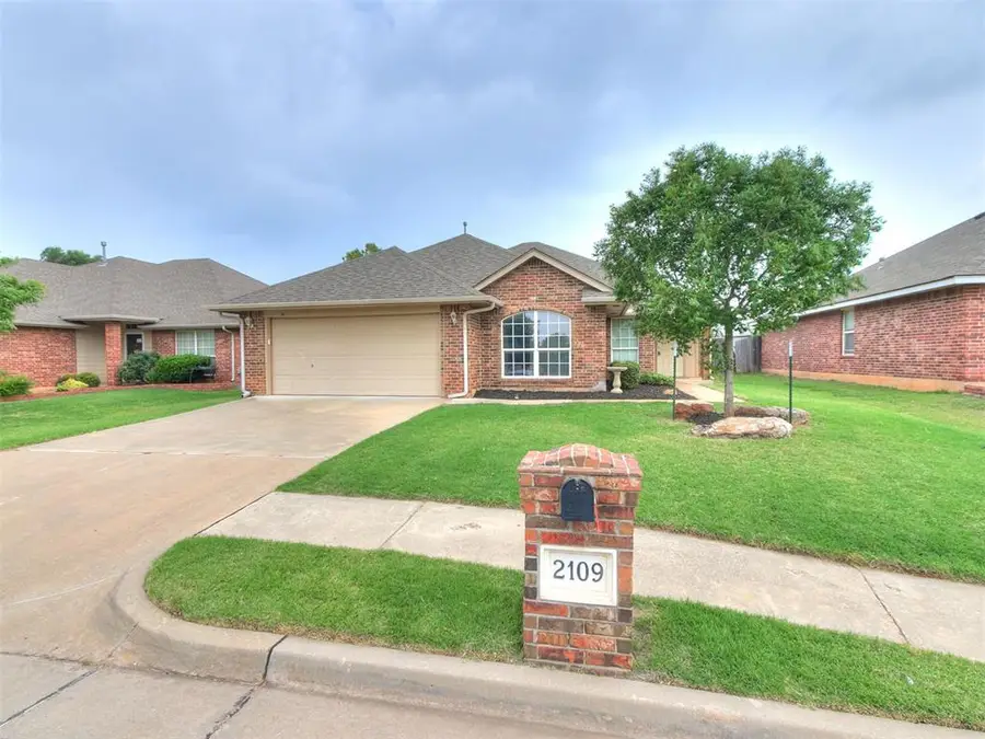 2109 Bradford Way, Edmond, OK 73003 - #3