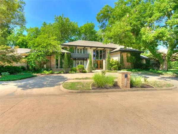 2904 Castlewood Drive, Norman, OK 73072