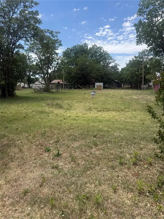 309 S Randall Avenue, Elk City, OK 73644 - #2